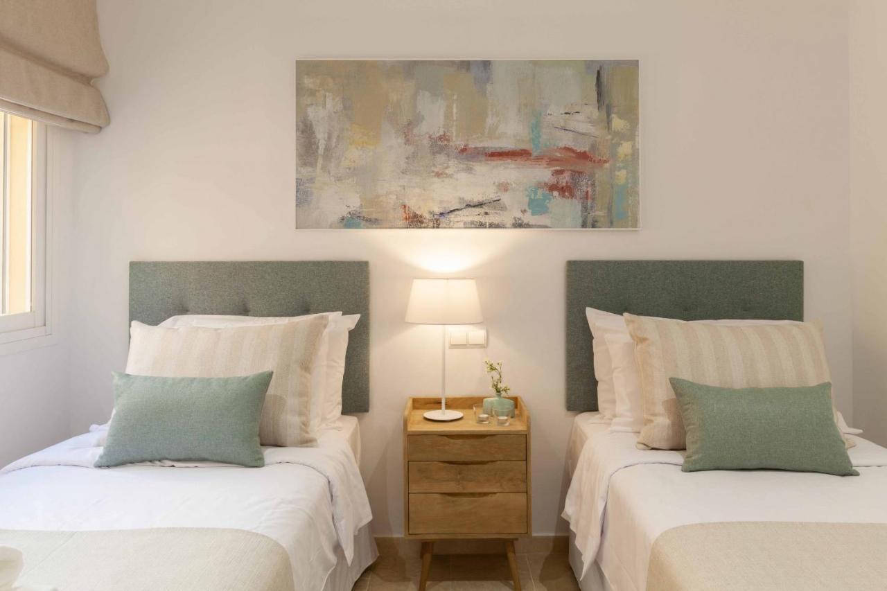 Mijas Costa Dolphin Views By Alfresco Stays El Faro Екстериор снимка